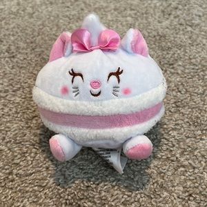 Disney Munchling CHASER Marie Macaron Scented Plush
